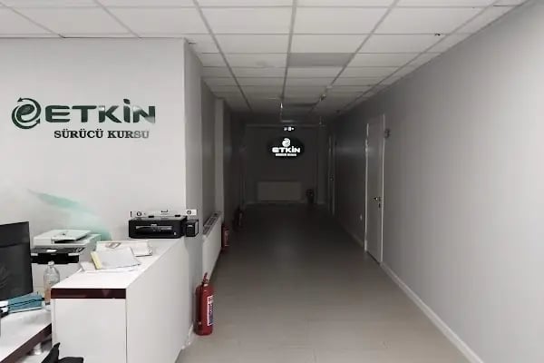 Merkez Sürücü & İş Makineleri Kursları A.Ş - Resim 16