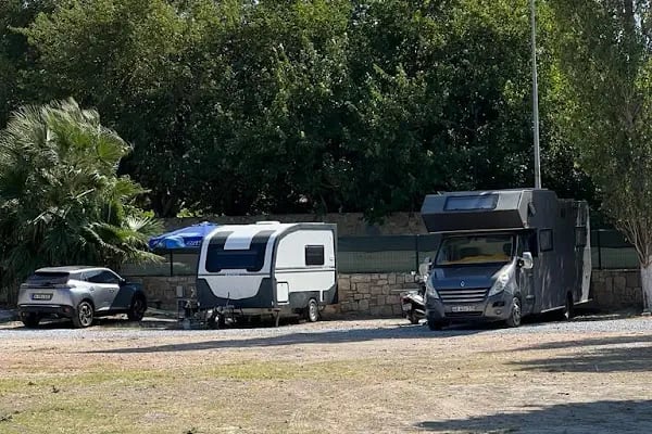3H Group Karavan Park - Resim 7