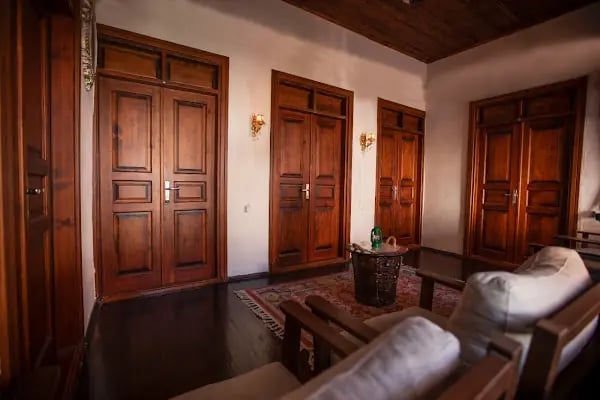 LİLY TOWN BOUTİQUE OLDHOUSE HOTEL - Resim 12
