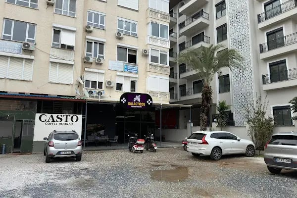 GALACTICOS GAME HOUSE - Resim 5