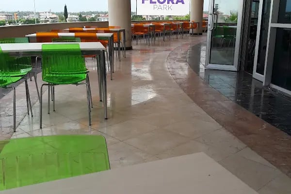 Flora Park - Resim 17