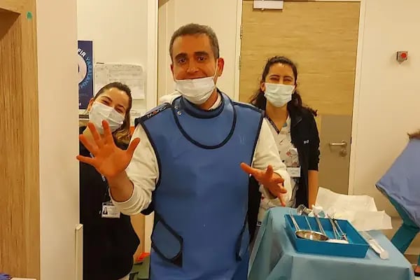 Op. Dr. Hakkı Sencer Şimşek - Resim 3