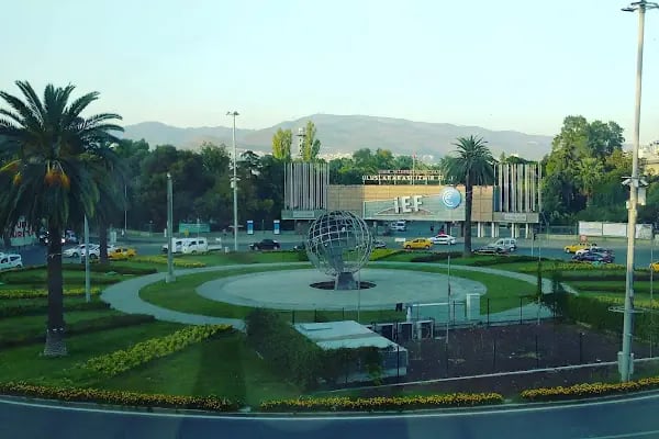 Walk In Hotel - Resim 1