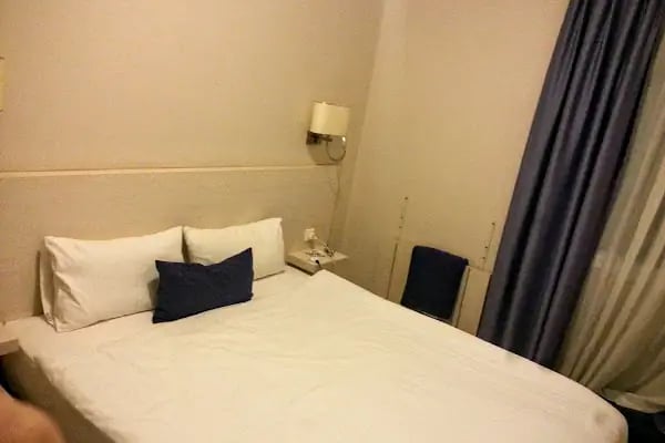 Walk In Hotel - Resim 2
