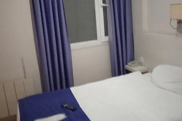 Walk In Hotel - Resim 4