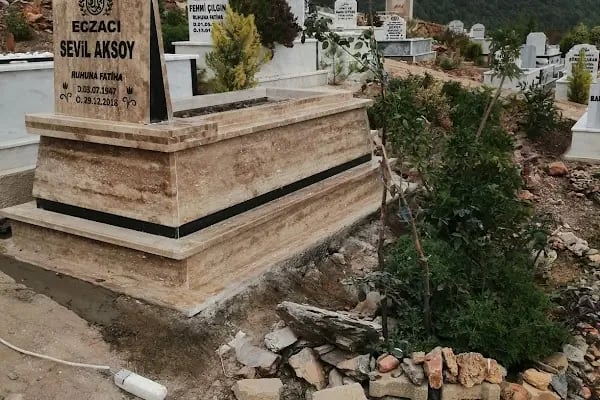 Cikcilli Mezarlığı - Resim 15