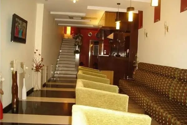 Hotel La Bella - Resim 6