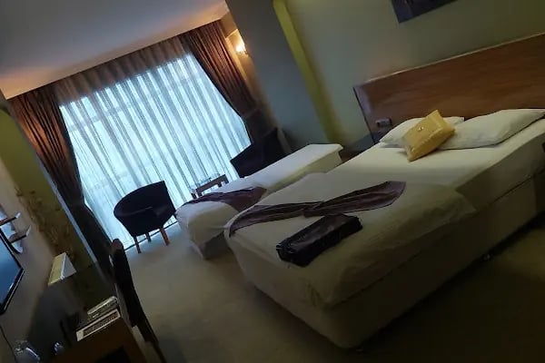 Hotel La Bella - Resim 11