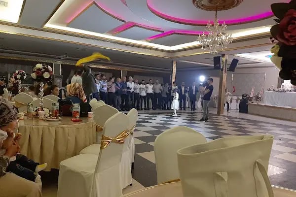 Emral Kardelen Düğün Salonu - Resim 1