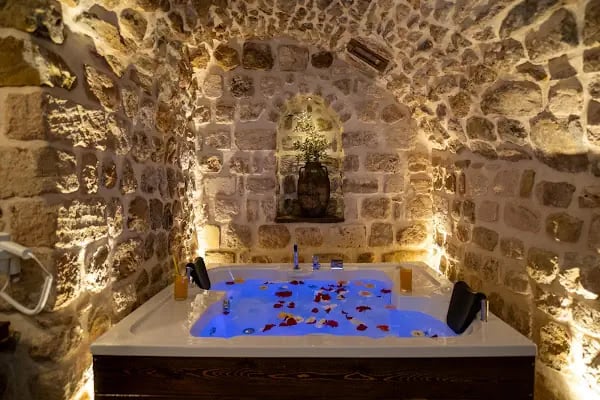 MEZOVA HOTEL - Resim 8
