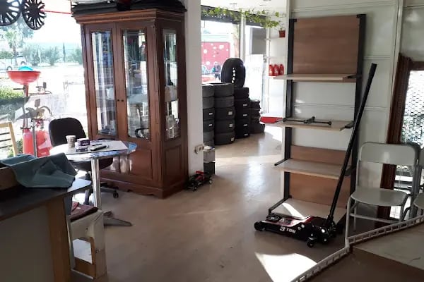 Konyaaltı Oto Lastik Tamiri - Resim 14