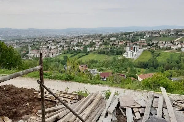 Döngel Merkez Mezarlığı - Resim 5