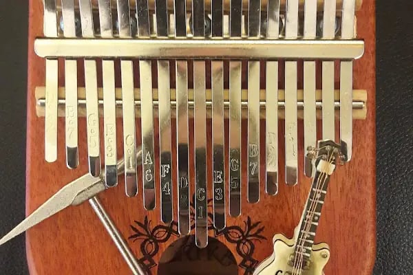 gitarist müzik aletleri - Resim 2