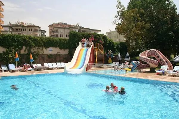 ELYSEE GARDEN FAMILY HOTEL - Resim 6