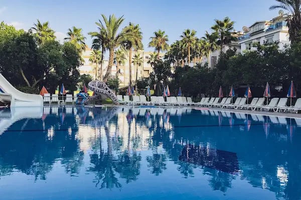 ELYSEE GARDEN FAMILY HOTEL - Resim 11