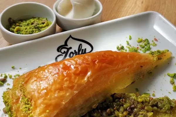MİNORİ PASTA&amp; CAFE - Resim 9