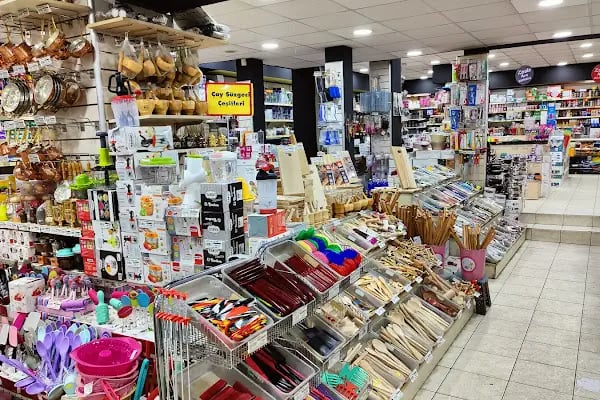 Koala avm hırdavat züccaciye elektrik elektronik hediyelik mefruşat plastik kırtasiye iç ve dış ticaret ltd şti - Resim 1