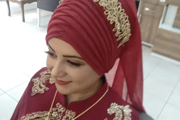 Esra Naz Bayan Kuaförü - Resim 6
