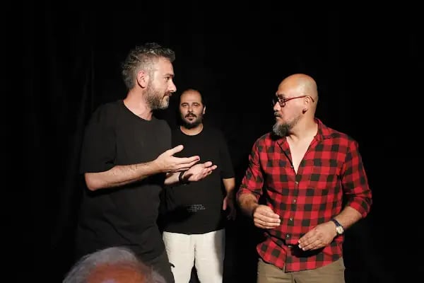Bıyık Tiyatro Kafe ve Restoran - Resim 14