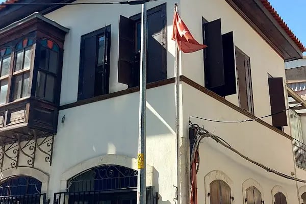 Mezarlıkbaşı - Resim 17