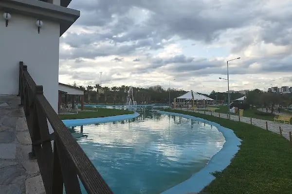 Gölet Park Alanı - Resim 5