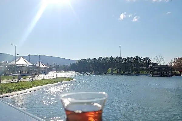 Gölet Park Alanı - Resim 11