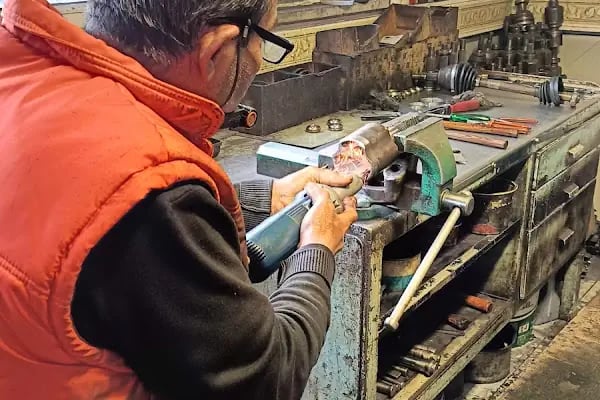 Baloğlu Oto Aks Tamir Ve Bakım Atölyesi - Resim 12