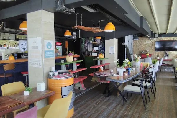 Daisy Cafe - Resim 14