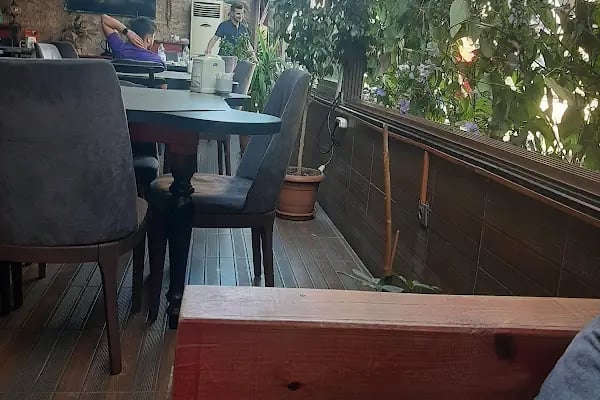 Daisy Cafe - Resim 15