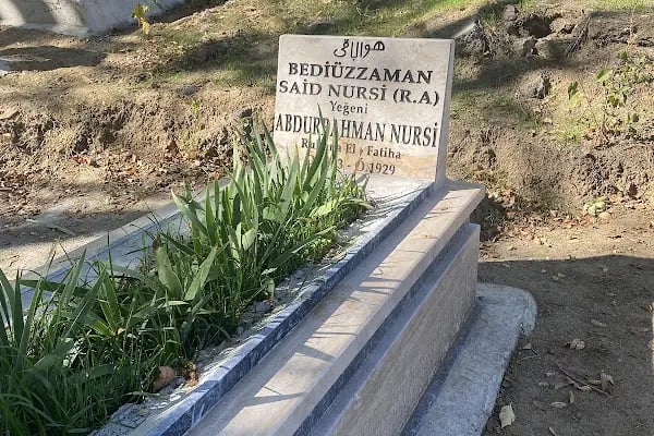 Solfasol Mezarlığı - Resim 2