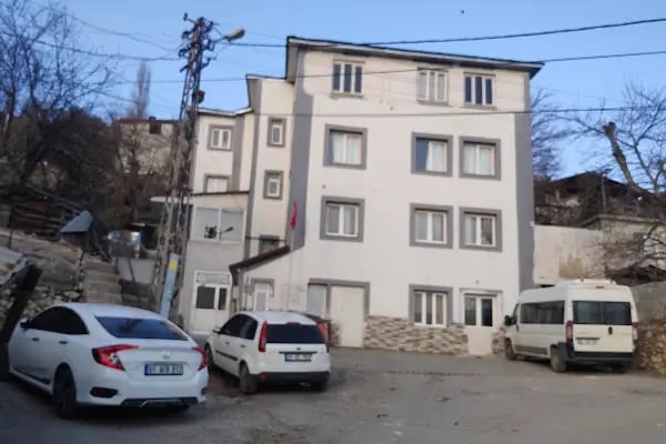 Özel Aladağ Orta Öğrenim Erkek Öğrenci Yurdu - Resim 2
