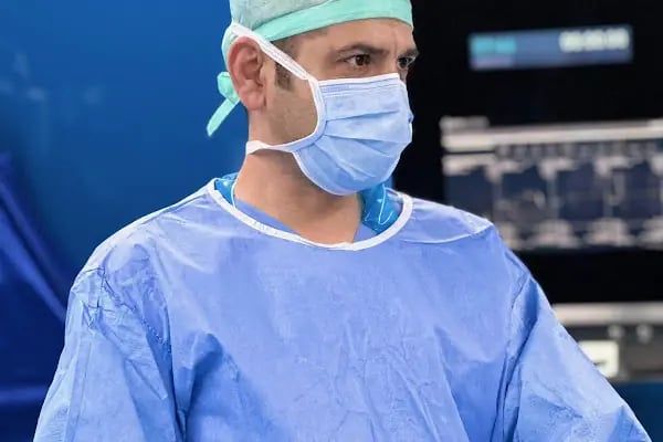 Op.Dr. Mehmet Uysal, Dr.Öğrt. Üyesi, Ortopedi Ve Travmatoloji MEDİCANA ATAŞEHİR HASTANESİ - Resim 4