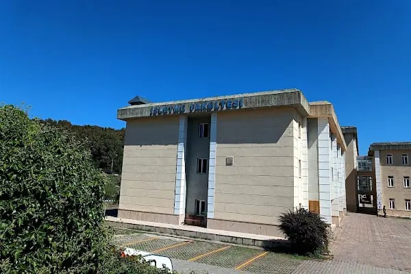 Sakarya Üniversitesi İşletme Fakültesi - Resim 7