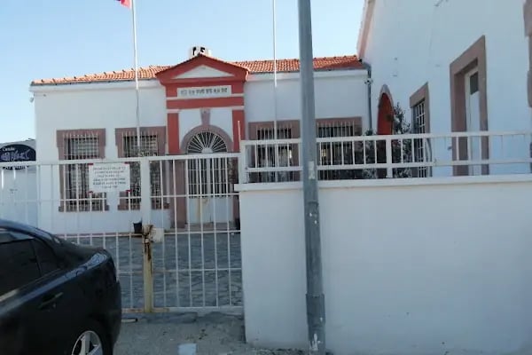 Ayvalık Gümrük Müdürlüğü - Resim 3