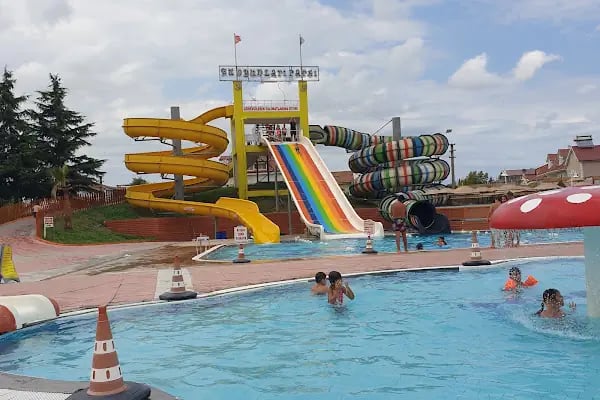 Engiz Aquapark - Resim 8