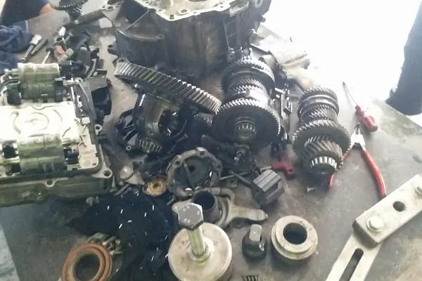 Avrupa Oto ( Muğla Volkswagen Vw Audi Seat Skoda Özel servis Tamir Bakım Yedek Parça) - Resim 7