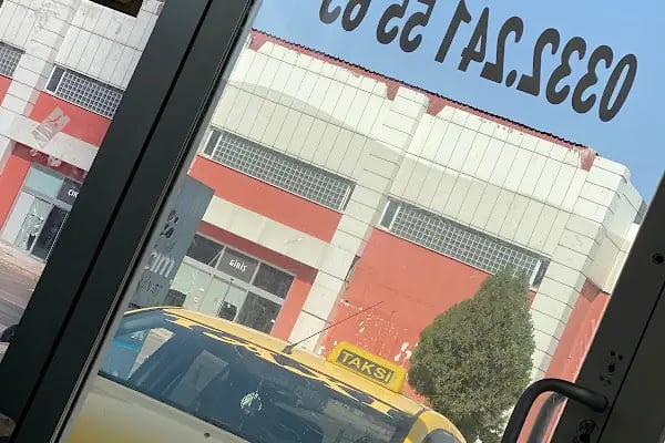 Bosna Hersek Taksi Durağı - Resim 18