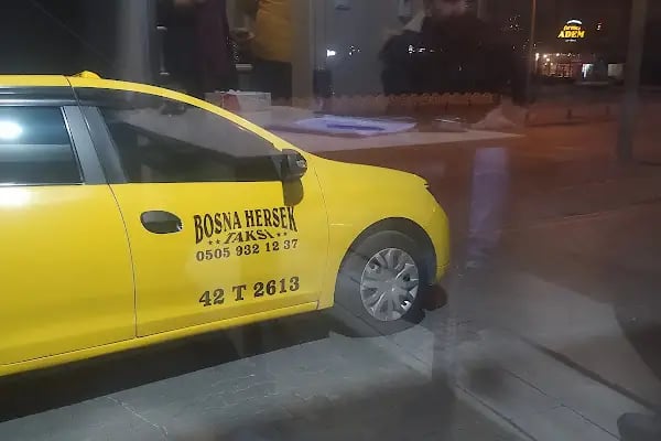 Bosna Hersek Taksi Durağı - Resim 20