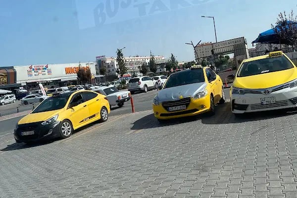 Bosna Hersek Taksi Durağı - Resim 1