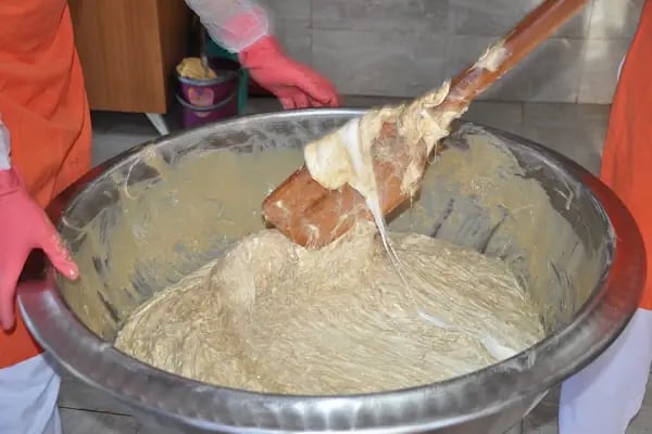 Meşhur Helvacı ÖKSÜZLER - Resim 19