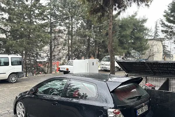 AKDENİZ OTO TAMİR SERVİSİ - Resim 3