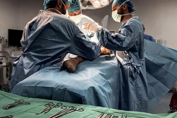 Op. Dr. Ömer Yonga- İstanbul Ortopedi ve Travmatoloji Doktoru - Resim 7