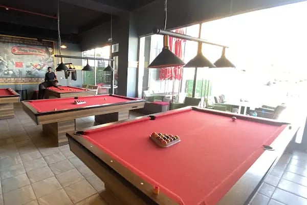 REDLINE BİLARDO CAFE - Resim 2
