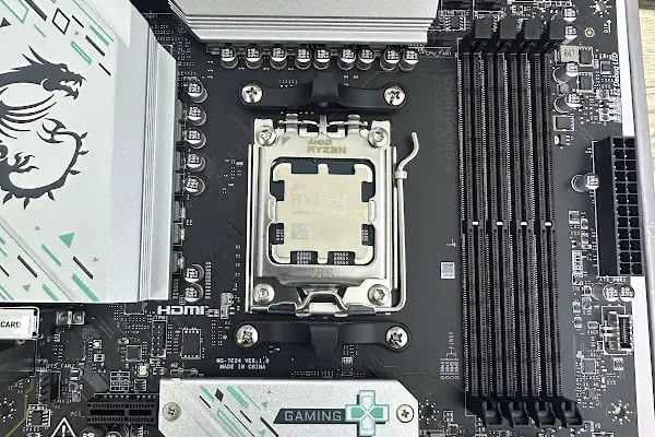 Sakarya Bilgisayarcı Ti Teknoloji - 2.El Bilgisayar alım satım - Bilgisayar tamir - Laptop tamir - Sakarya Bilgisayar - Resim 15
