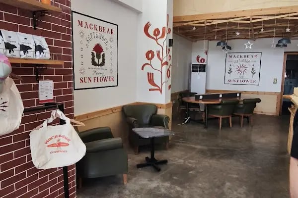 Mackbear Coffee Gazipaşa - Resim 20