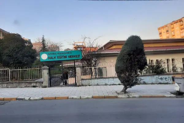 İSTANBUL - KÜÇÜKÇEKMECE HALK EĞİTİMİ MERKEZİ - Resim 3