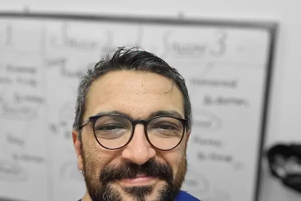 Op.Dr. Hüseyin Emre Akdeniz - Resim 4