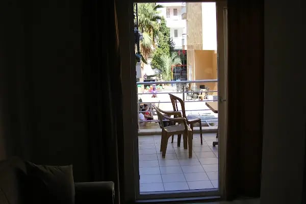 Azalea Apart Otel - Resim 9