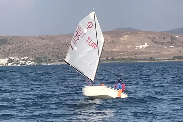ALİAĞA ŞAKRAN YELKEN KULÜBÜ - Resim 2