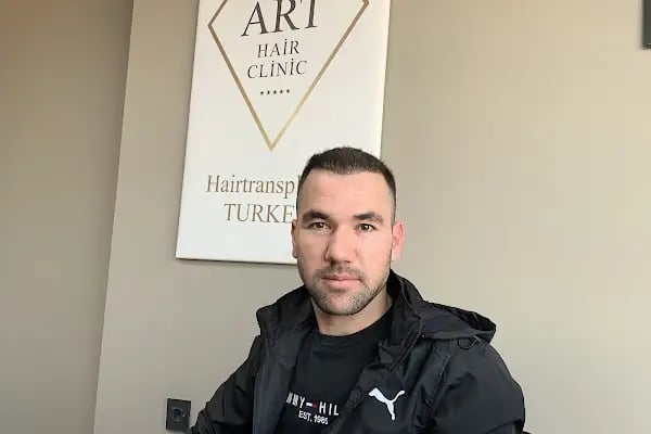 Art Hair Clinic Saç Ekim Merkezi İzmir - En iyi saç ekim merkezi İzmir - Resim 6